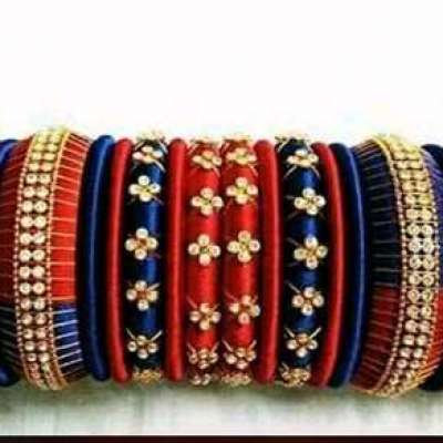 Bangles Hand Made ✌ want thn txt me or dm me in insta .. Profile Picture