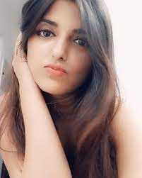 komal tyagi Profile Picture