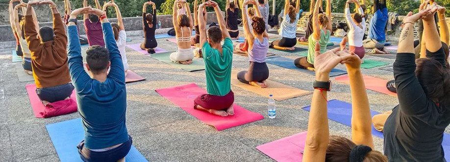 Rishikul Yogshala Rishikesh Cover Image